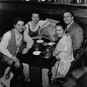 Baguette Quartette photo provided by Last.fm