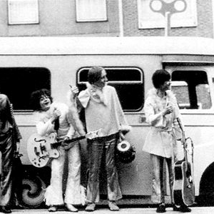 Rainbow Ffolly photo provided by Last.fm