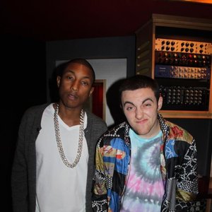 Mac Miller & Pharrell Williams 的头像