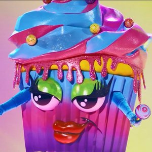 “The Masked Singer: Cupcake”的封面