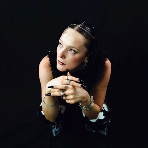 Liouba 的头像