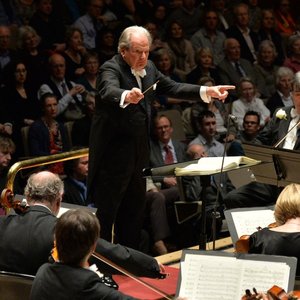 Аватар для Academy of St. Martin in the Fields, Neville Marriner