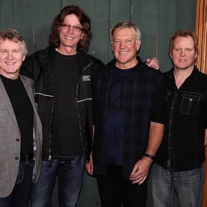 Awatar dla Rik Emmett & RESolution 9