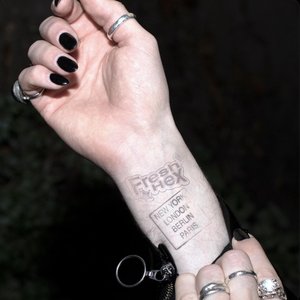 New York London Berlin Paris - Single