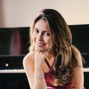 Avatar for Carolina Calvache