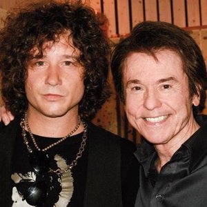 Raphael y Enrique Bunbury 的头像