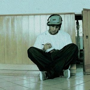 Kamau 的头像