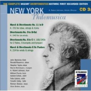 The Complete Mozart Divertimentos Historic First Recorded Edition CD 3