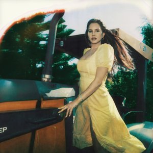 Lana Del Rey Profile Picture