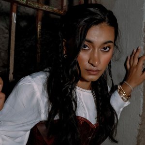 Janani K. Jha 的头像