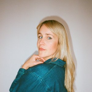 Avatar for v.v. lightbody