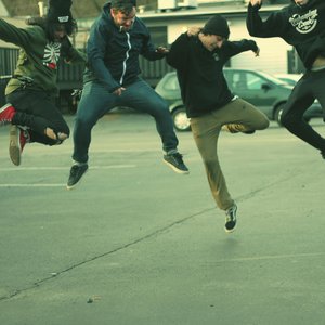 Hang Tight - EP