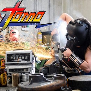 Metal Contra Metal