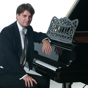 Avatar for Alex Szilasi