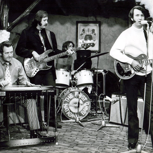Michael Nesmith & The First National Band photo provided by Last.fm