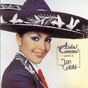 Aida Cuevas Canta A Juan Gabriel