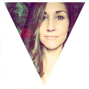 Avatar for Kristin Lewis