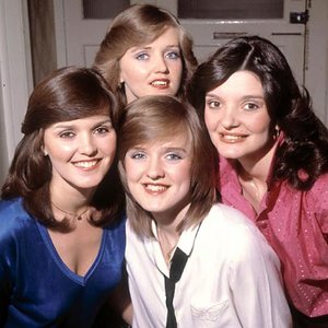The Nolans 的头像