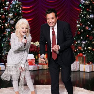 Jimmy Fallon & Dolly Parton 的头像