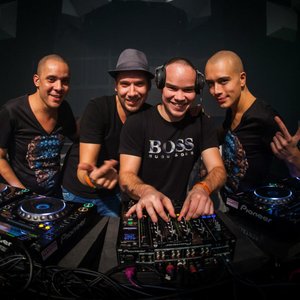 Avatar for Headhunterz & Wildstylez vs Noisecontrollers