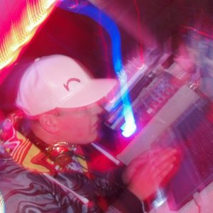 Dj Old Wizard 的头像