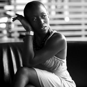 YahZarah photo provided by Last.fm