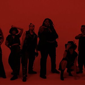 Phillipa Soo, Kenita Miller, Sasha Hutchings, Amber Gray, Gizel Jimenez, Jasmine Cephas Jones, Julia Harriman & Shenseea 的头像