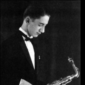 Pee Wee Russell photo provided by Last.fm