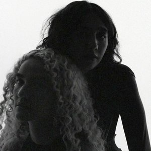 Аватар для Anavitória, Jovem Dionisio