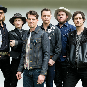 Old Crow Medicine Show live