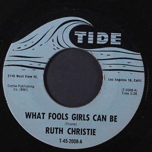 “Ruth Christie”的封面