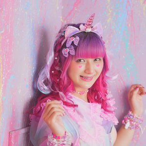 Shinako 的头像
