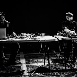 Kevin Drumm & Joachim Nordwall 的头像