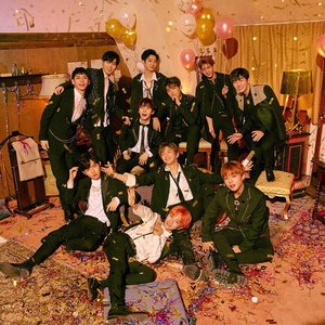 Wanna One (워너원) 的头像