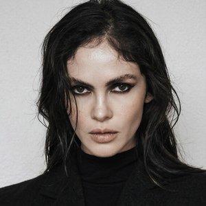Lara Klart 的头像