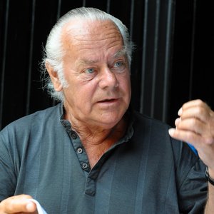 Hans-Joachim Hespos 的头像