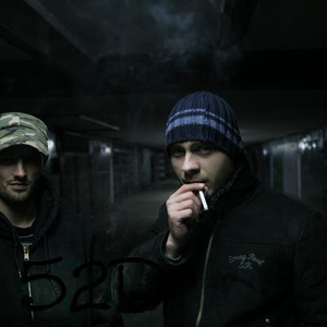 Pięć Dwa Dębiec photo provided by Last.fm