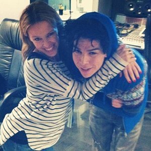 Kylie Minogue & Garibay のアバター