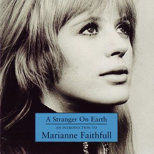 “A Stranger On Earth: An Introduction To Marianne Faithfull”的封面