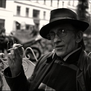 Bob Lenox 的头像