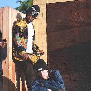 Bones & Grandmilly 的头像