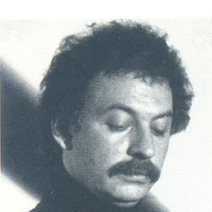 Yvar Mikhashoff photo provided by Last.fm