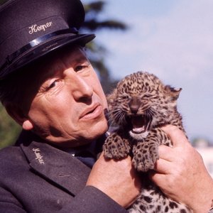 Johnny Morris 的头像