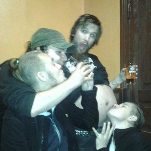 Sammuneet Katulyhdyt 的头像