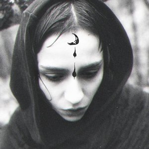 🌙
