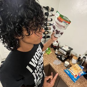 LUVJOEY 的头像