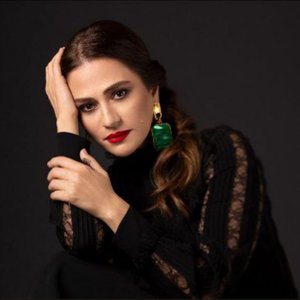 Julia Boutros 的头像