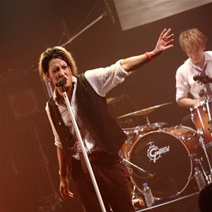 Tsuyoshi Himura 的头像