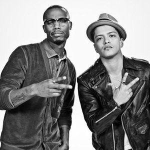 Immagine per 'Bruno Mars ft. B.o.B'