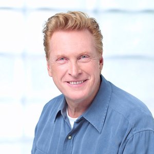 Russell deCarle 的头像